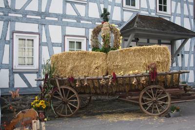 Leiterwagen Erntekrone Feldatal